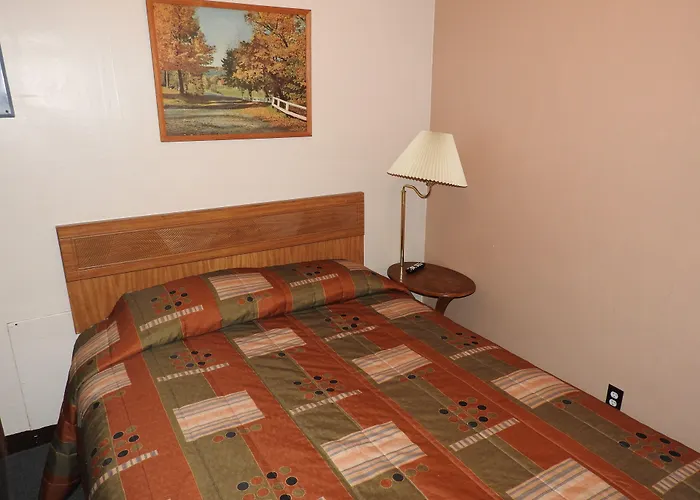 Rainbow Motel 2*