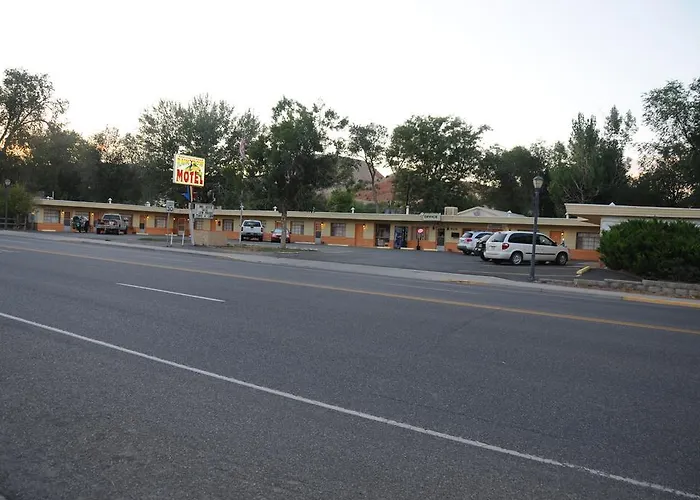 Rainbow Motel 2*